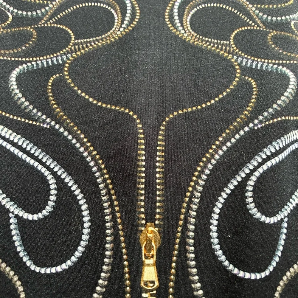 Alexander Mqueen jacquard dress size M/6
Great condition - Picture 4 of 6